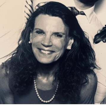 Portrait of Linda Chattin